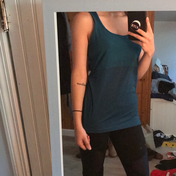 Workout tanks! - Picture 2 of 5